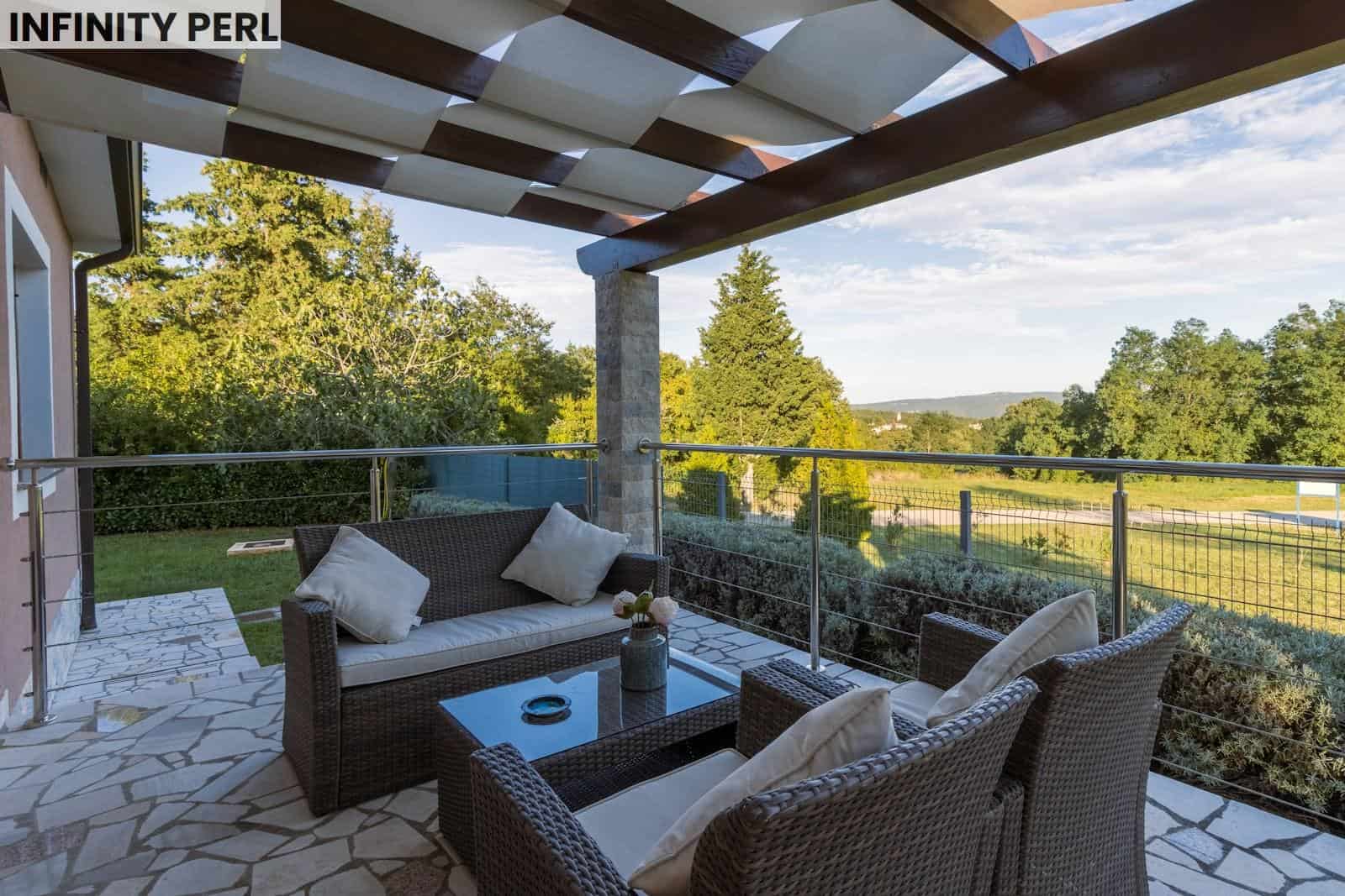 brown wicker chairs and table